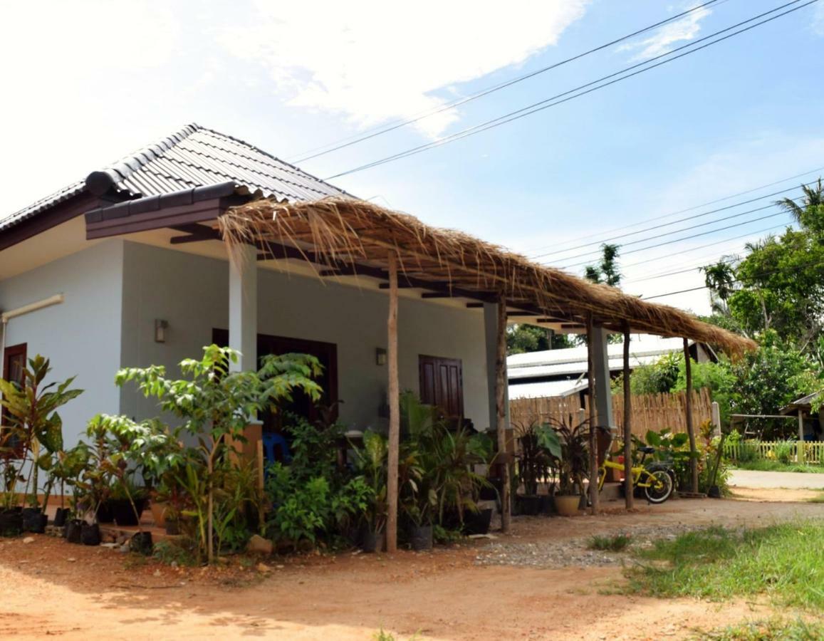 Sweetville Home Szangkhlaburi Kültér fotó