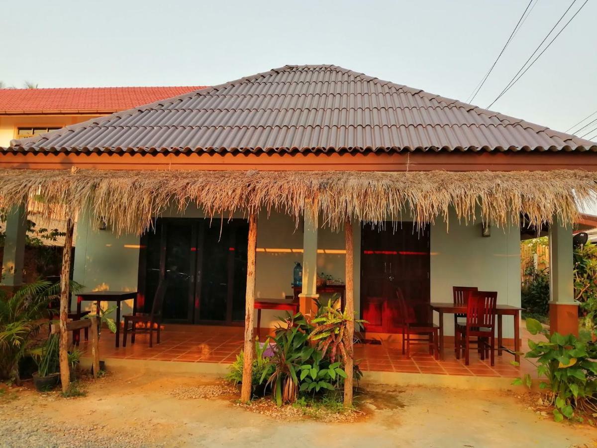 Sweetville Home Szangkhlaburi Kültér fotó